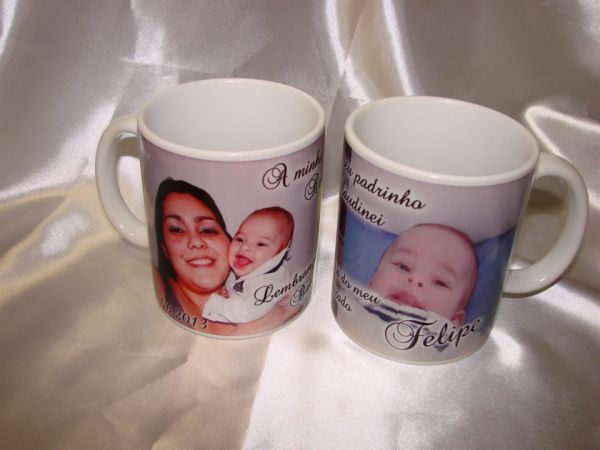 Caneca personalizada para padrinhos de batizado